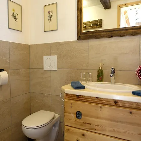 Nyaraló In Near Kellerjoch Area